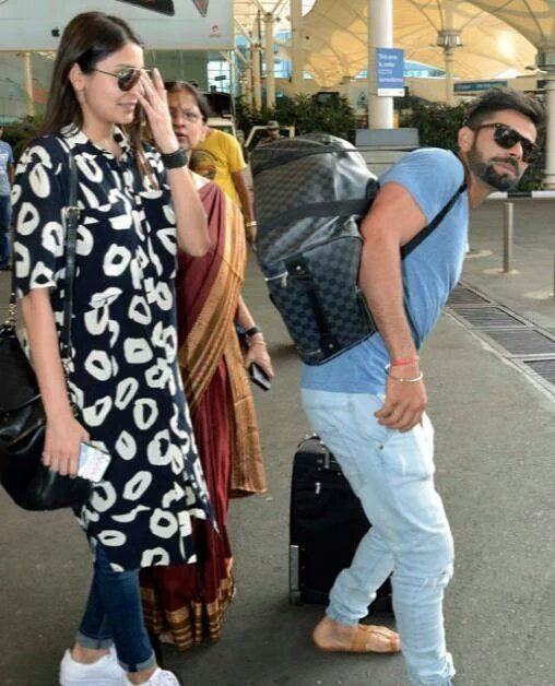 Anushka Sharma & Virat Kohli back from Goa vacation Photos