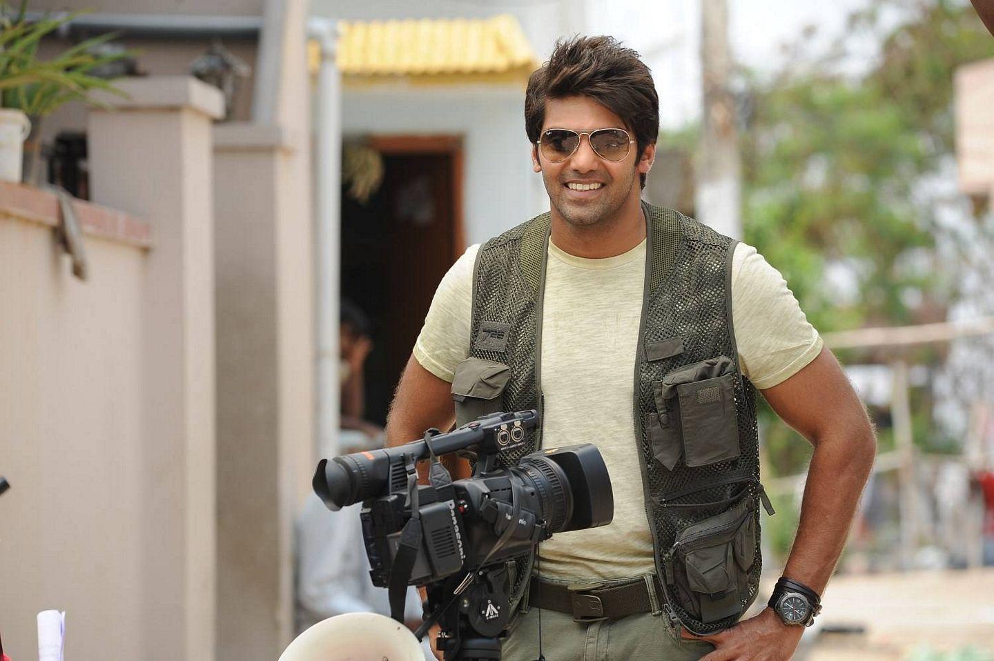 Anushka Shetty Size Zero Movie Latest Stills