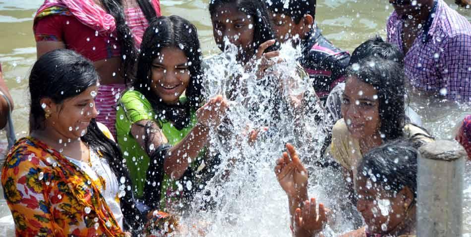 AP Godavari Maha Pushkaram Photos