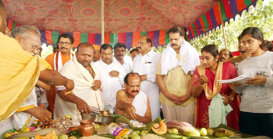 AP Godavari Maha Pushkaram Photos