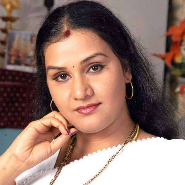 Apoorva Aunty Rare Unseen Photo Gallery