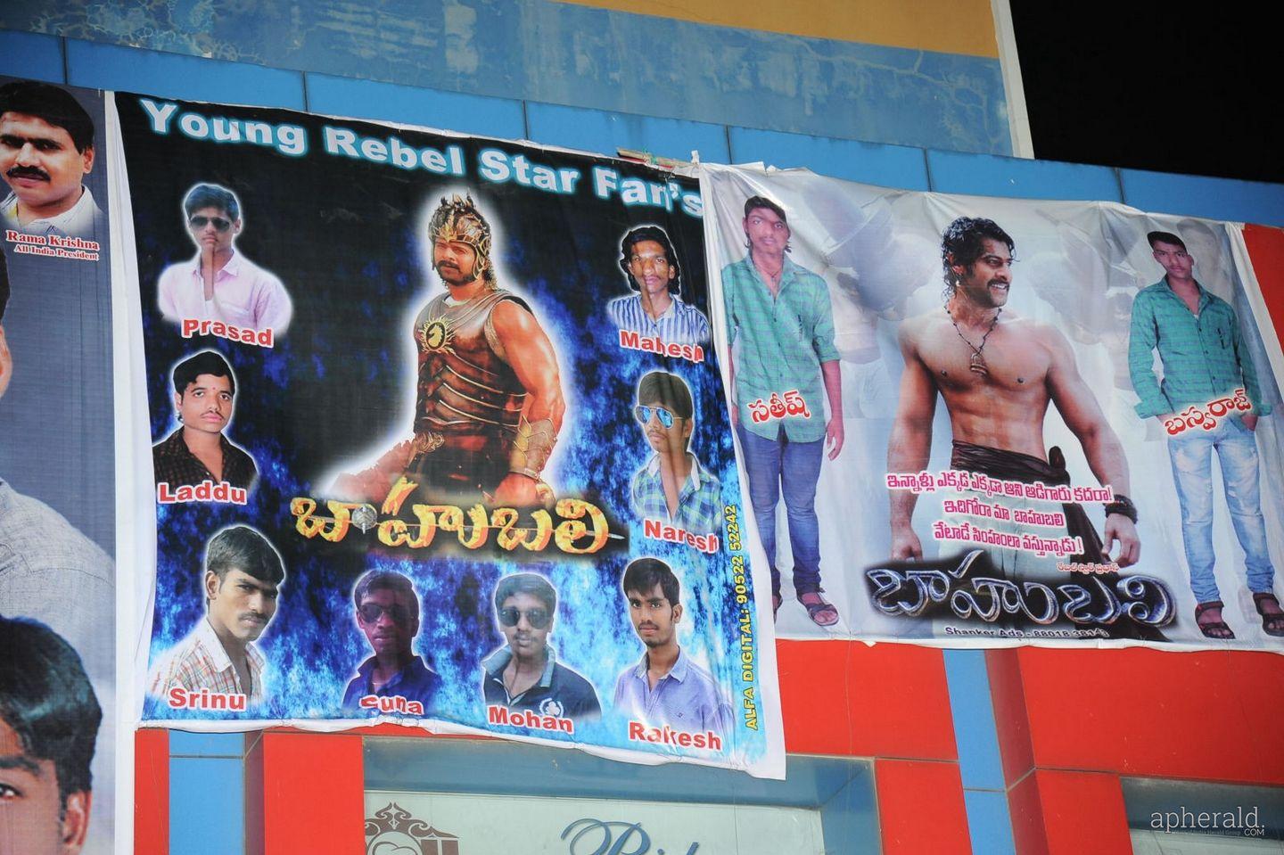 Baahubali Hangama In Sriramulu Theater