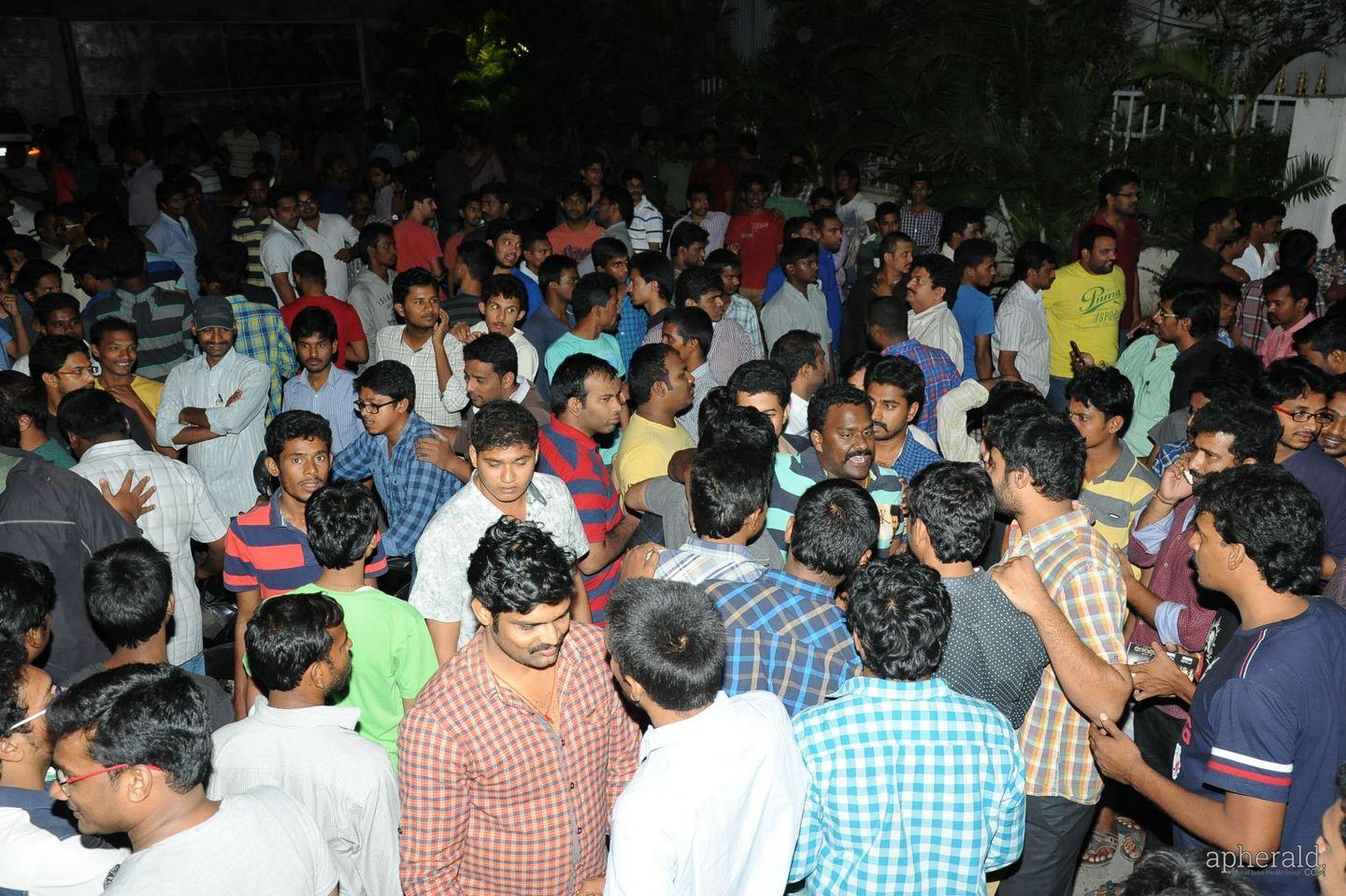 Baahubali Hangama In Sriramulu Theater