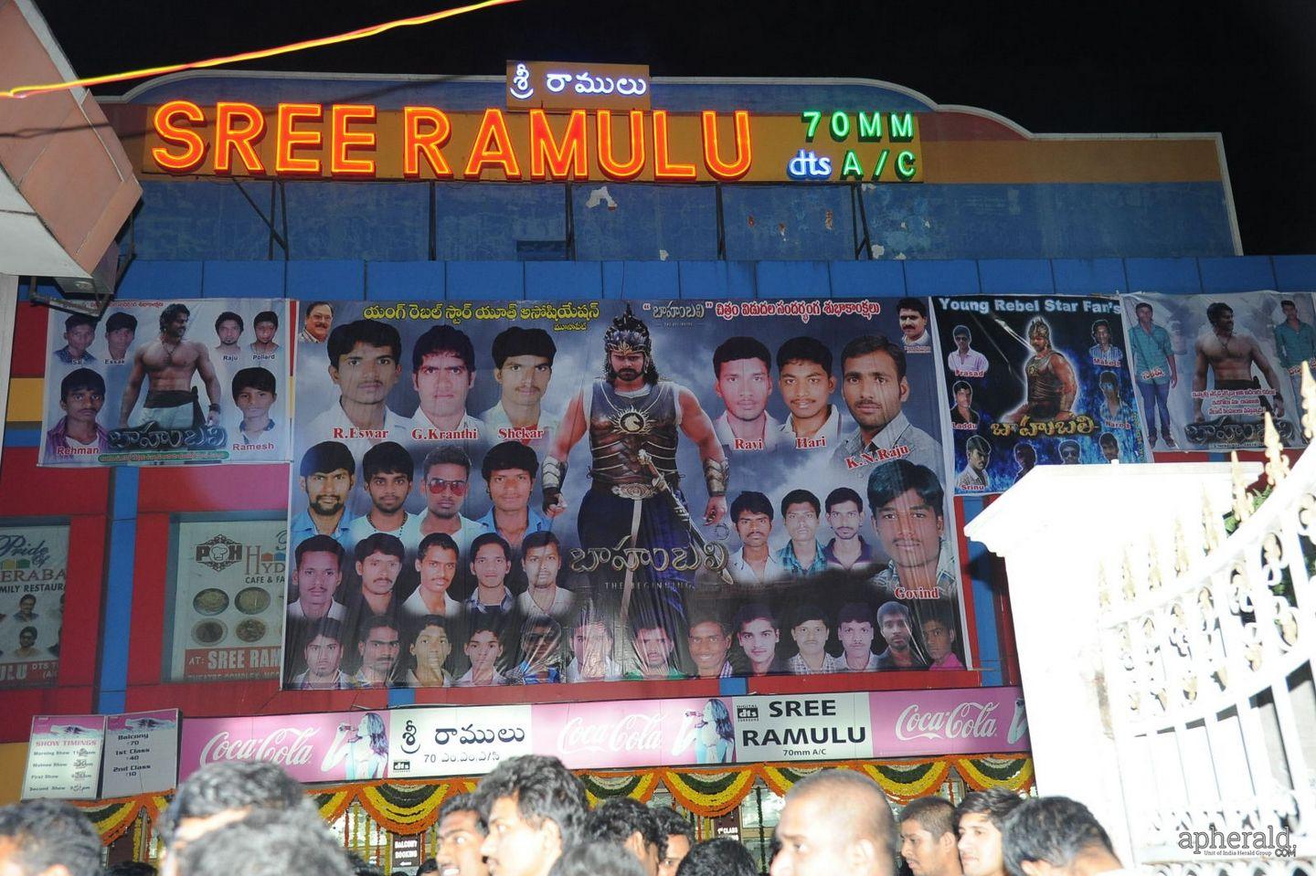 Baahubali Hangama In Sriramulu Theater