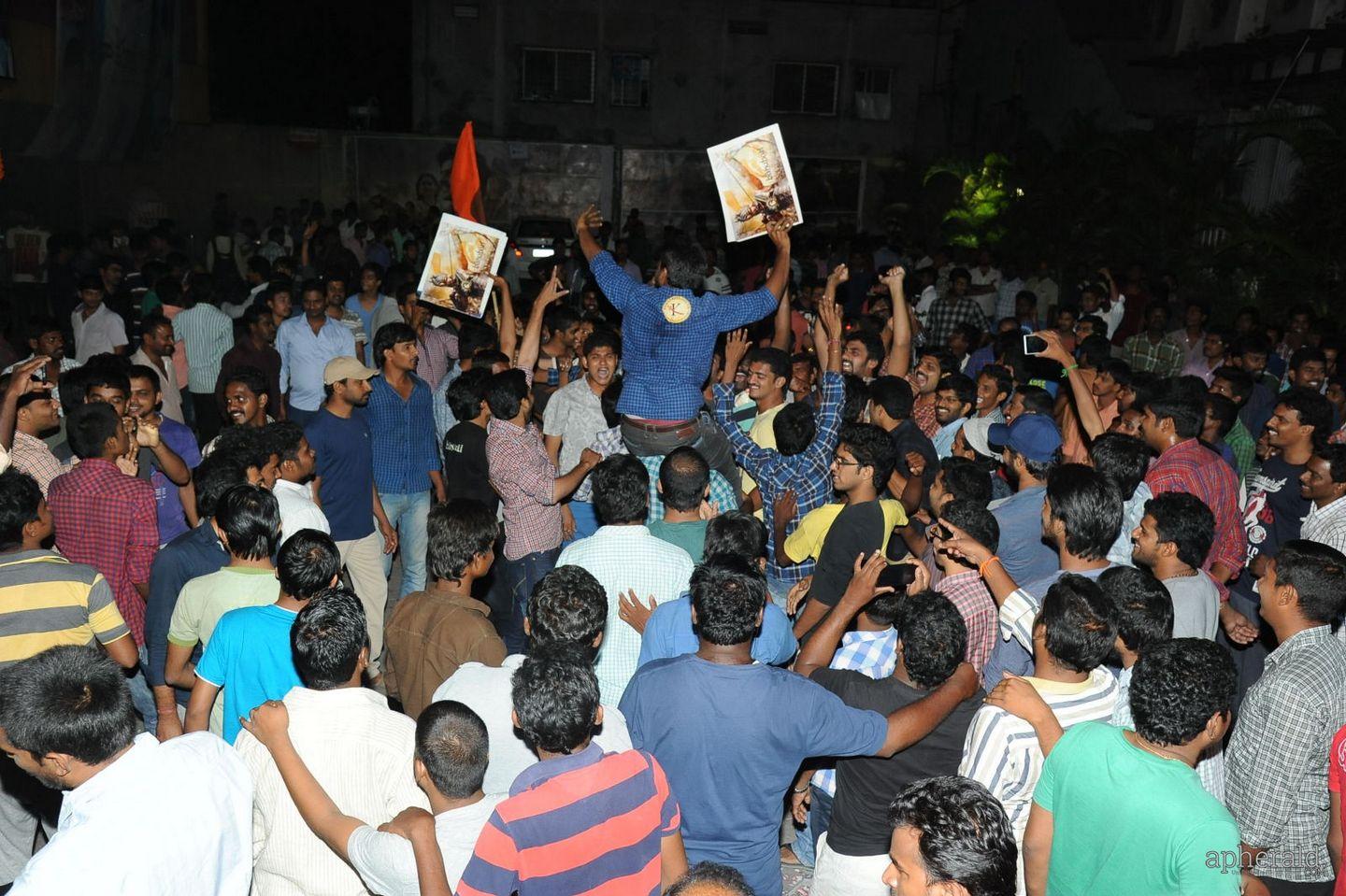 Baahubali Hangama In Sriramulu Theater