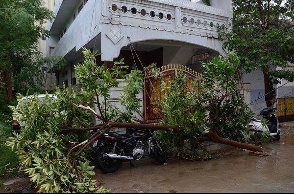 Heavy Rains at Hyderabad Photos