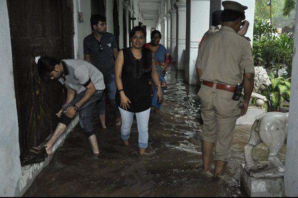 Heavy Rains at Hyderabad Photos