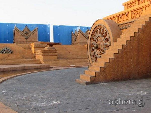 Bahubali Movie Amazing Sets
