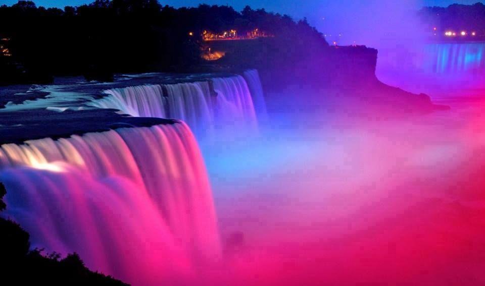 Beautiful Niagara Falls In Canada