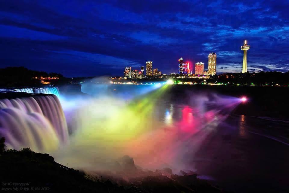 Beautiful Niagara Falls In Canada