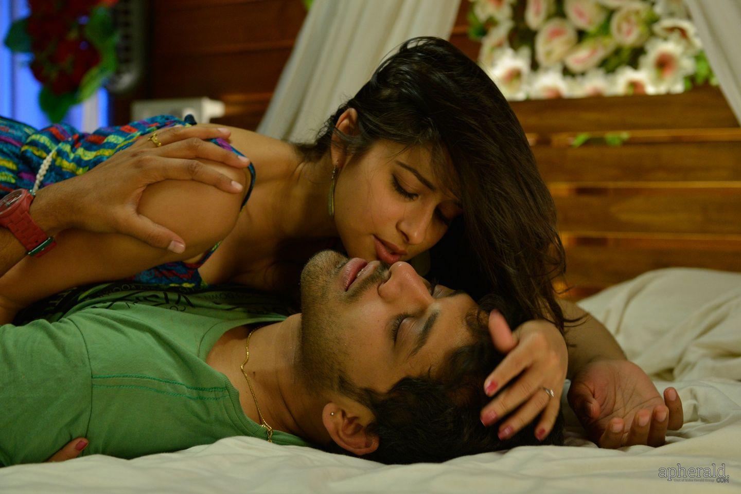 Best Actors Movie Romantic Stills