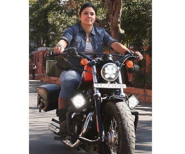 Bike Rider Veenu Paliwal Rare Pics