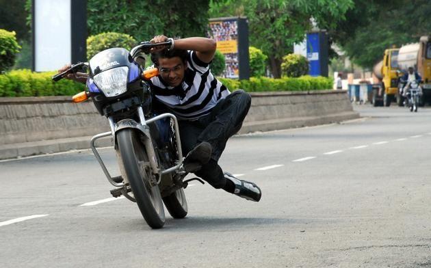Bike Stunting Photos