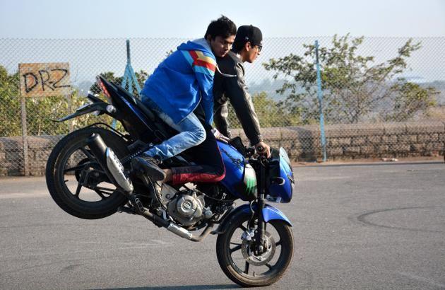 Bike Stunting Photos