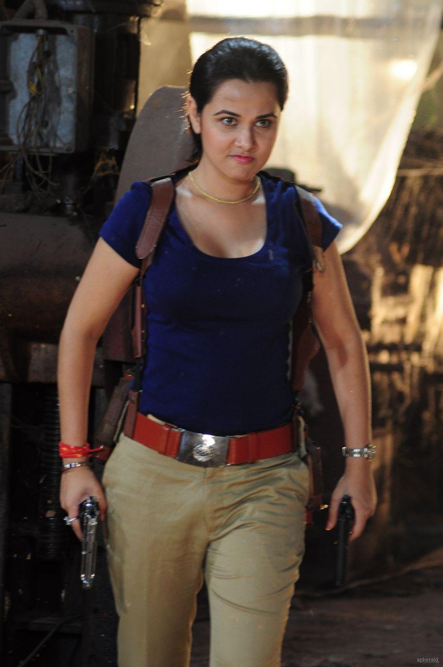Bullet Rani Movie Images