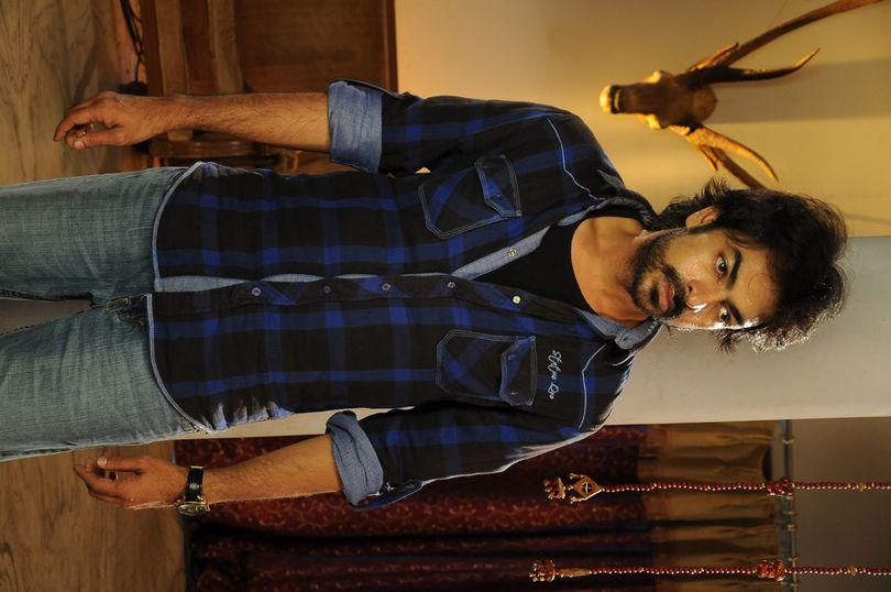 Calling Bell Movie Stills