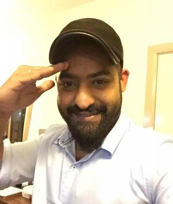 Celebrities Salute to the Indian Army Photos