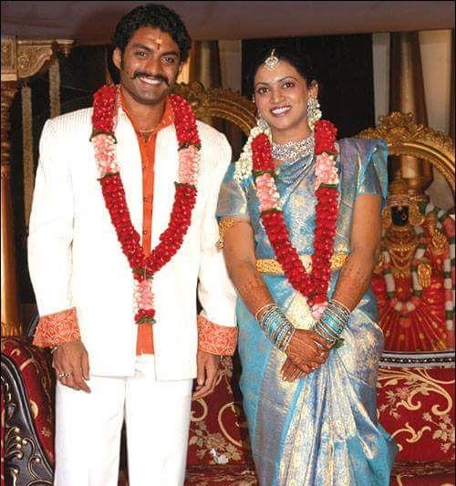 Celebrities with Family Members UNSEEN PHOTOS