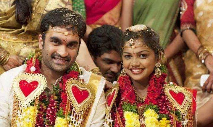 Celebrities with Family Members UNSEEN PHOTOS