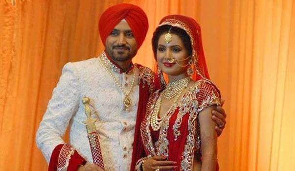 Celebrities with Family Members UNSEEN PHOTOS
