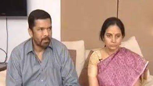 Celebrities with Family Members UNSEEN PHOTOS