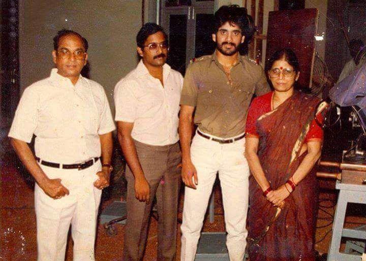 Celebrities with Family Members UNSEEN PHOTOS
