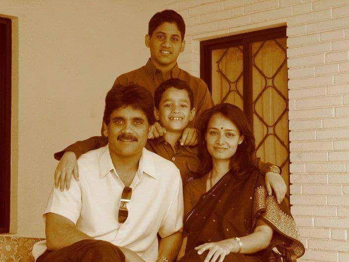Celebrities with Family Members UNSEEN PHOTOS