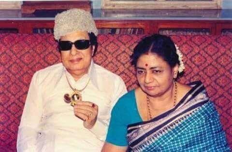 Celebrities with Family Members UNSEEN PHOTOS