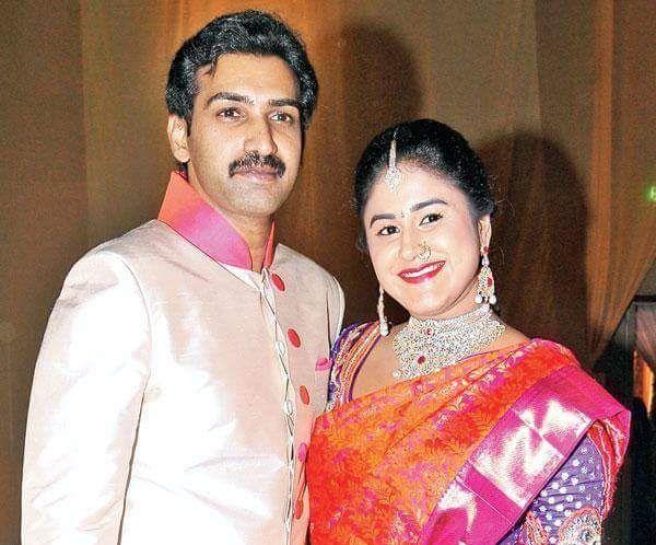 Celebrities with Family Members UNSEEN PHOTOS