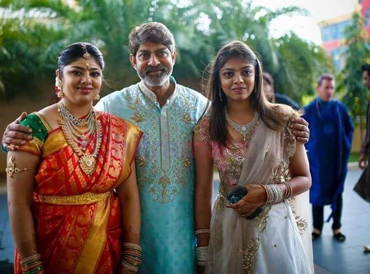 Celebrities With Family Unseen Pics