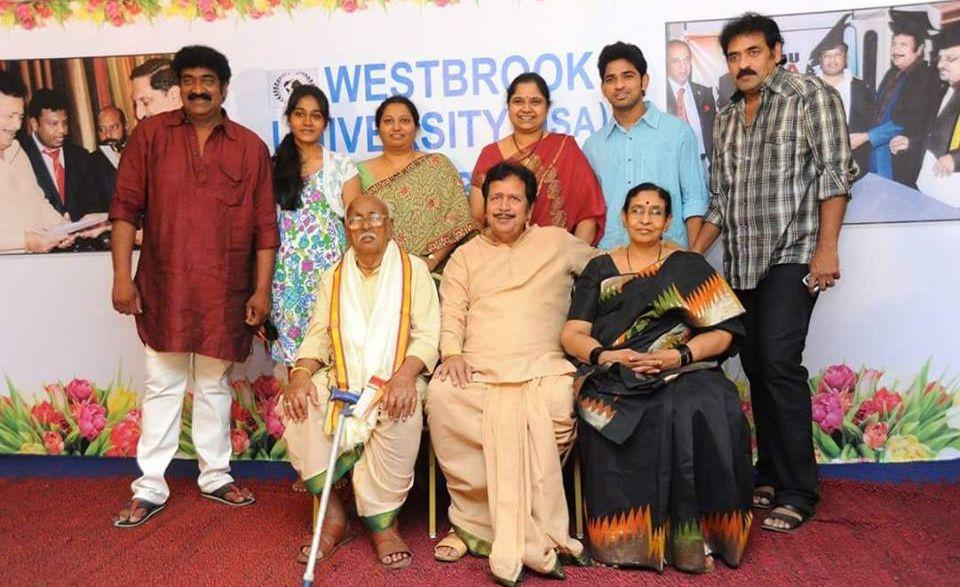 Celebrities With Family Unseen Pics