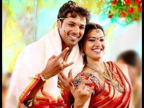 Celebrities With Family Unseen Pics