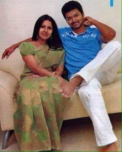 Celebrities With Family Unseen Pics