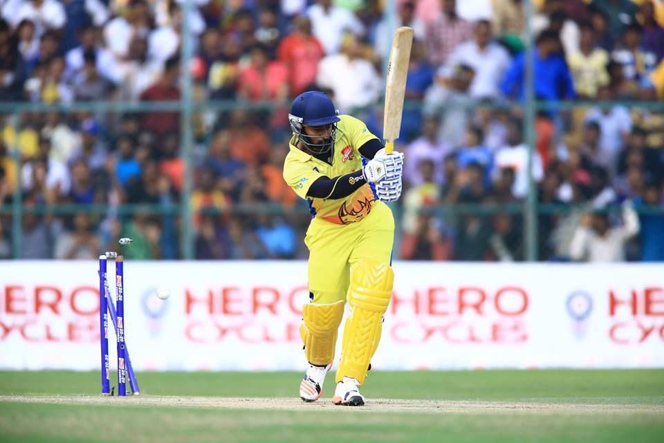  Celebrity Cricket League Pics