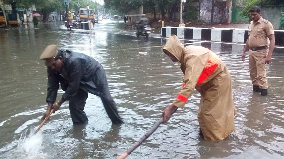 Chennai Rain Effect Photos 2015