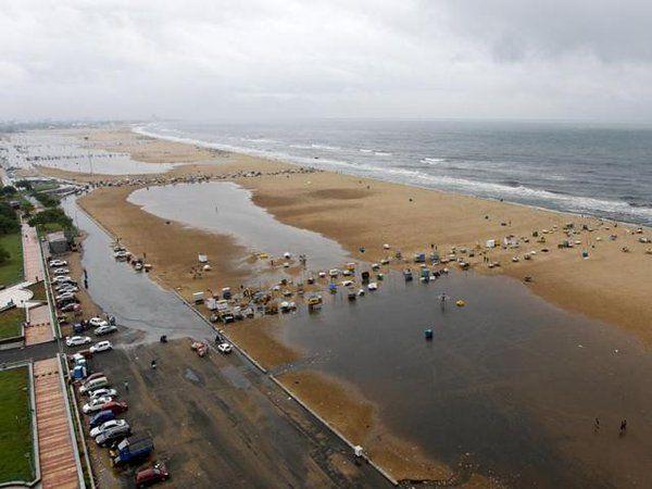 Chennai Rain Effect Photos 2015