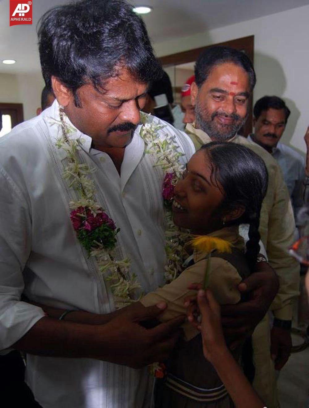 Chiranjeevi's 63rd Birthday Special: Memorable Pictures Of Megastar Chiranjeevi