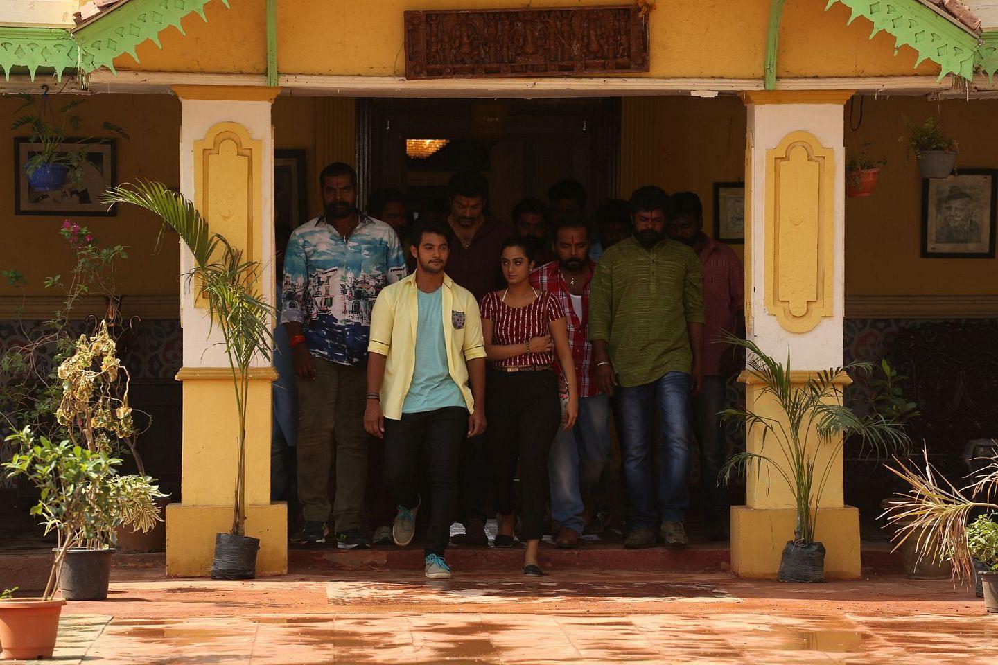 Chuttalabbayi Movie Shooting Spot Pics