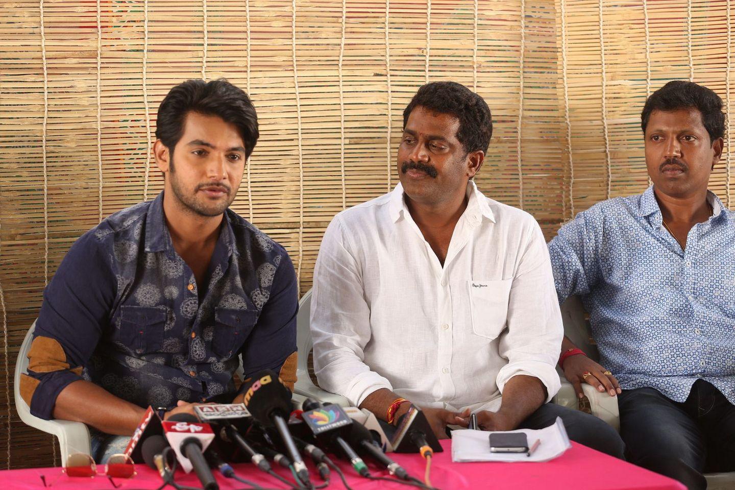 Chuttalabbayi Movie Shooting Spot Pics