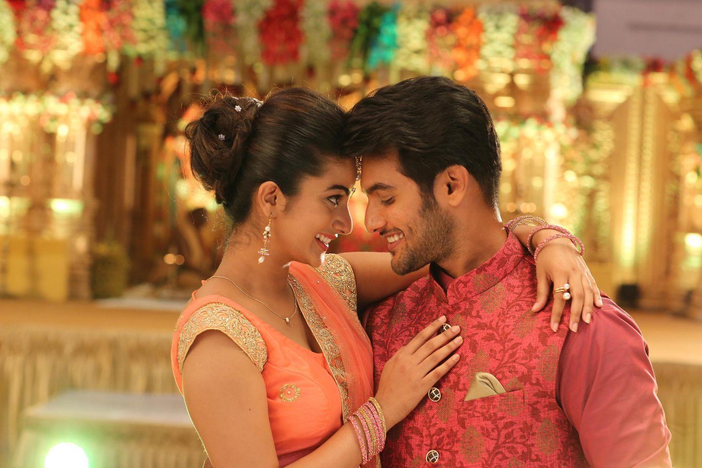 Chuttalabbayi Movie Stills