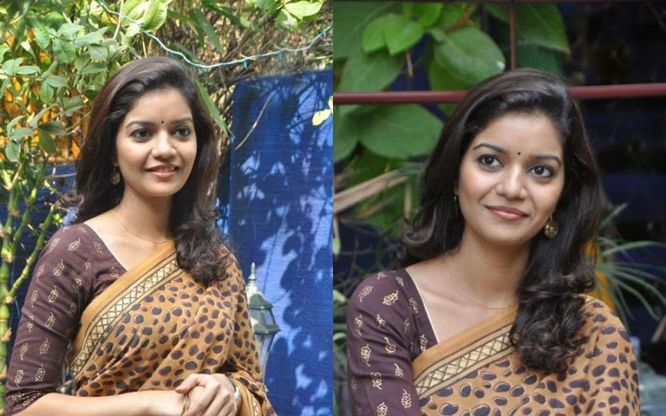 Colours Swathi Rare Pictures