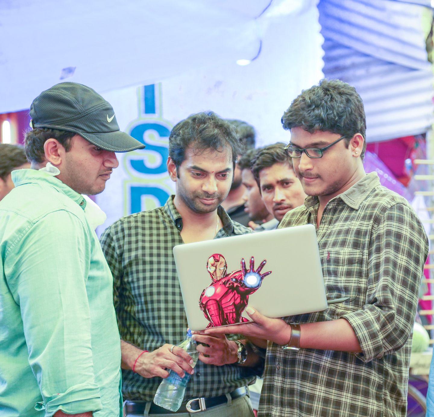  Express Raja Working Stills