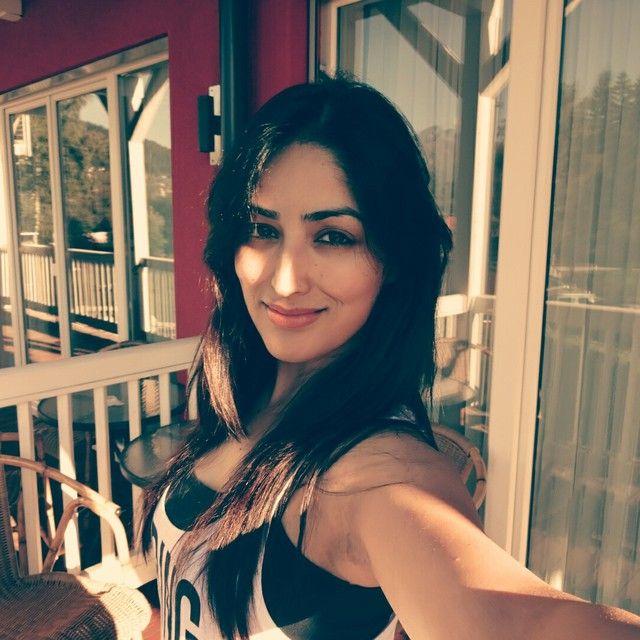 Famous Celebs Rare and Unseen Selfies
