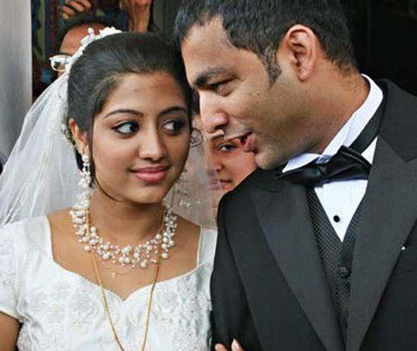 Famous Telugu Actress Marriage Photos