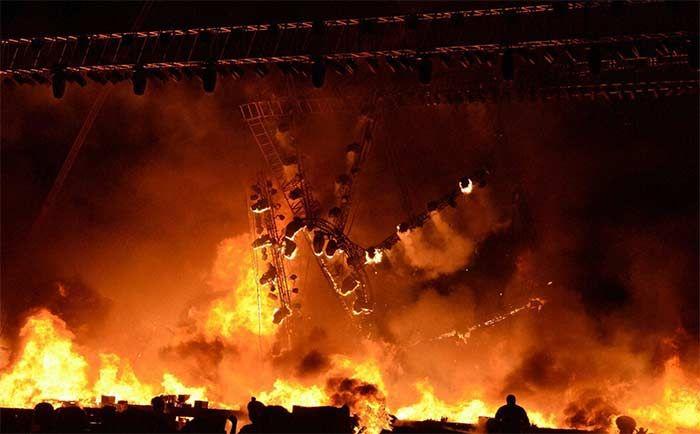 Fire At Make In India Week Event Photos