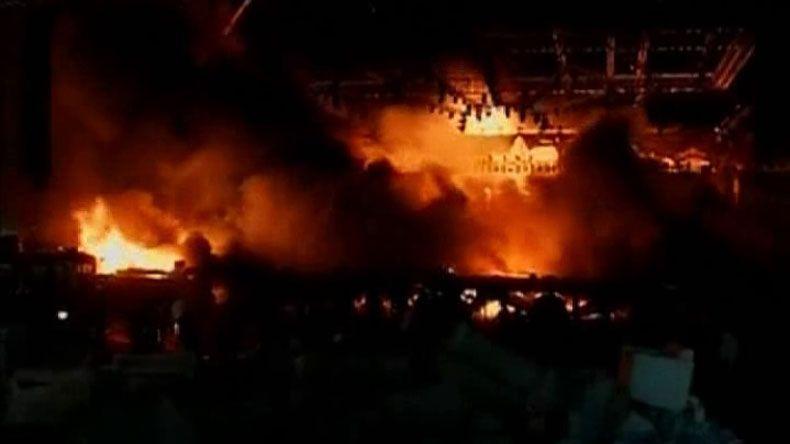 Fire At Make In India Week Event Photos