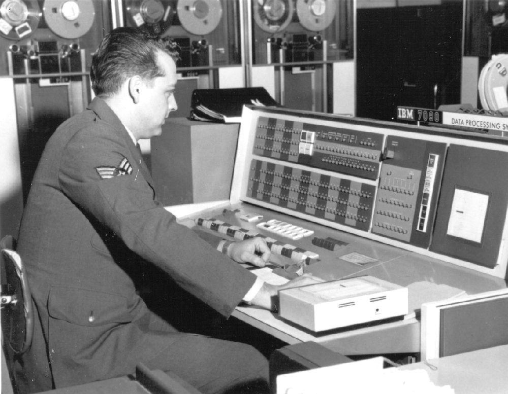 First Generation Of Computers Rare Pics