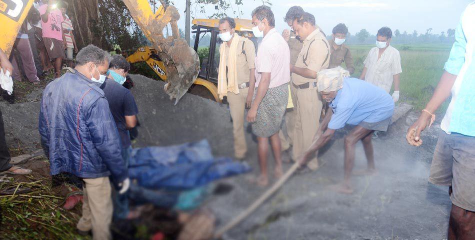 Gandepalli Road Accident Photos