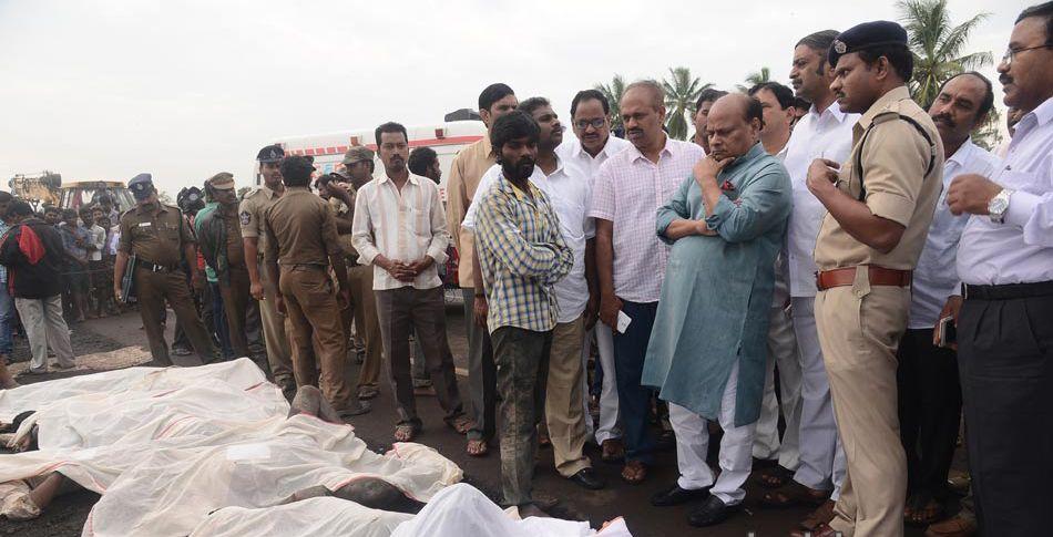 Gandepalli Road Accident Photos