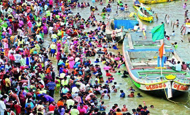 Godavari Maha Pushkaram 2015 Photos